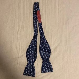 Vineyard vines bow tie, fish, fishing